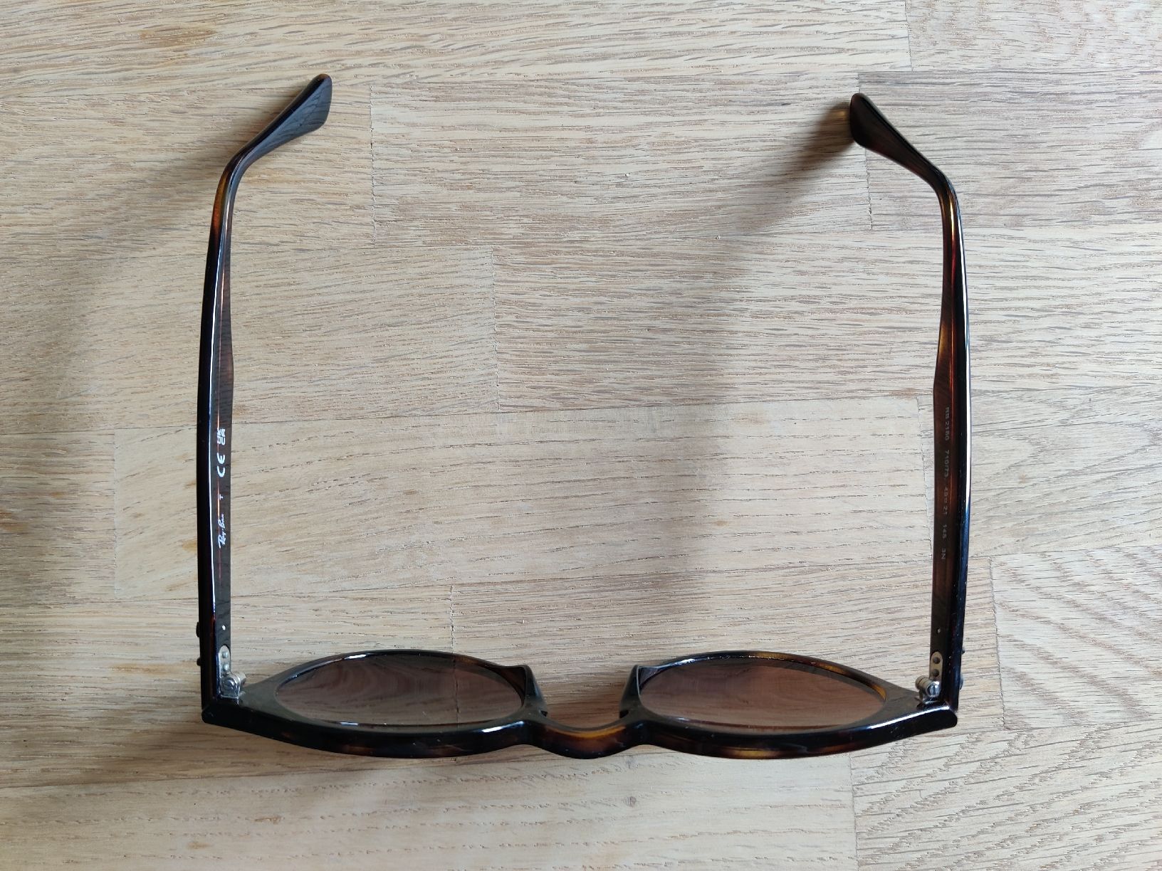 Ray-Ban Occhiali & Lenti: Ray-Ban Sunglasses RB2180, 145 – Nuovo (secondo la descrizione) da Bern venduto da Feld11 1
