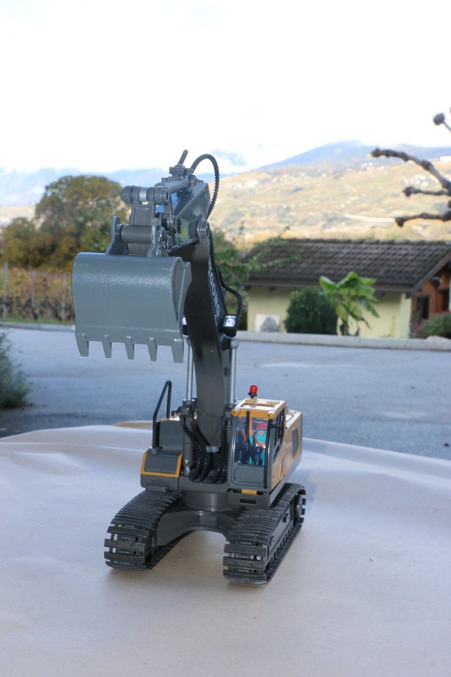 Modellismo RC: Pelleteuse radiocommandée – Nuovo (secondo la descrizione) da Grône venduto da Phrs 1