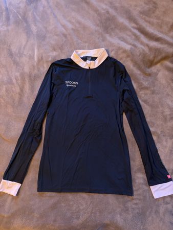 Neues Spooks Turnier Langarmshirt