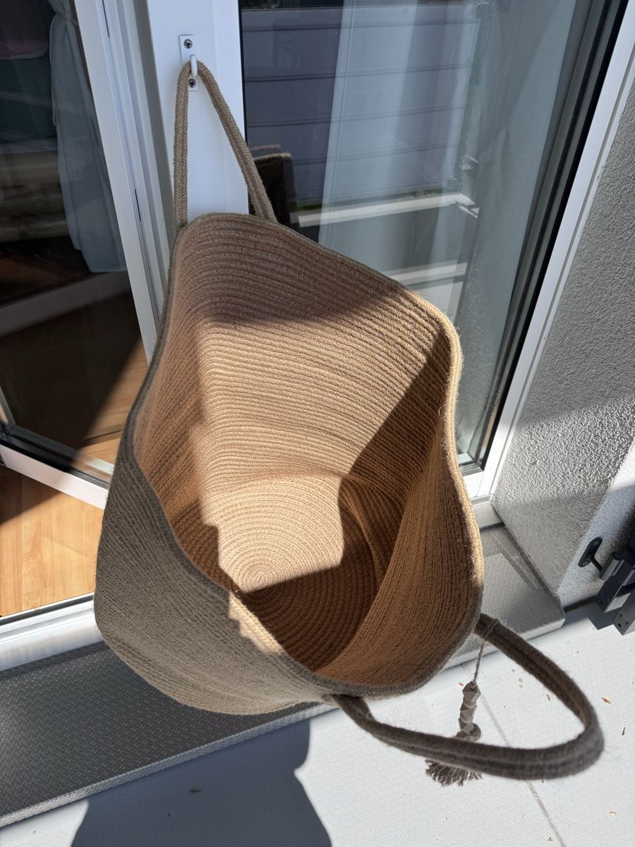 Taschen für Damen: Tasche gross stroh – Gebraucht aus Mühlau von Anna0137 1