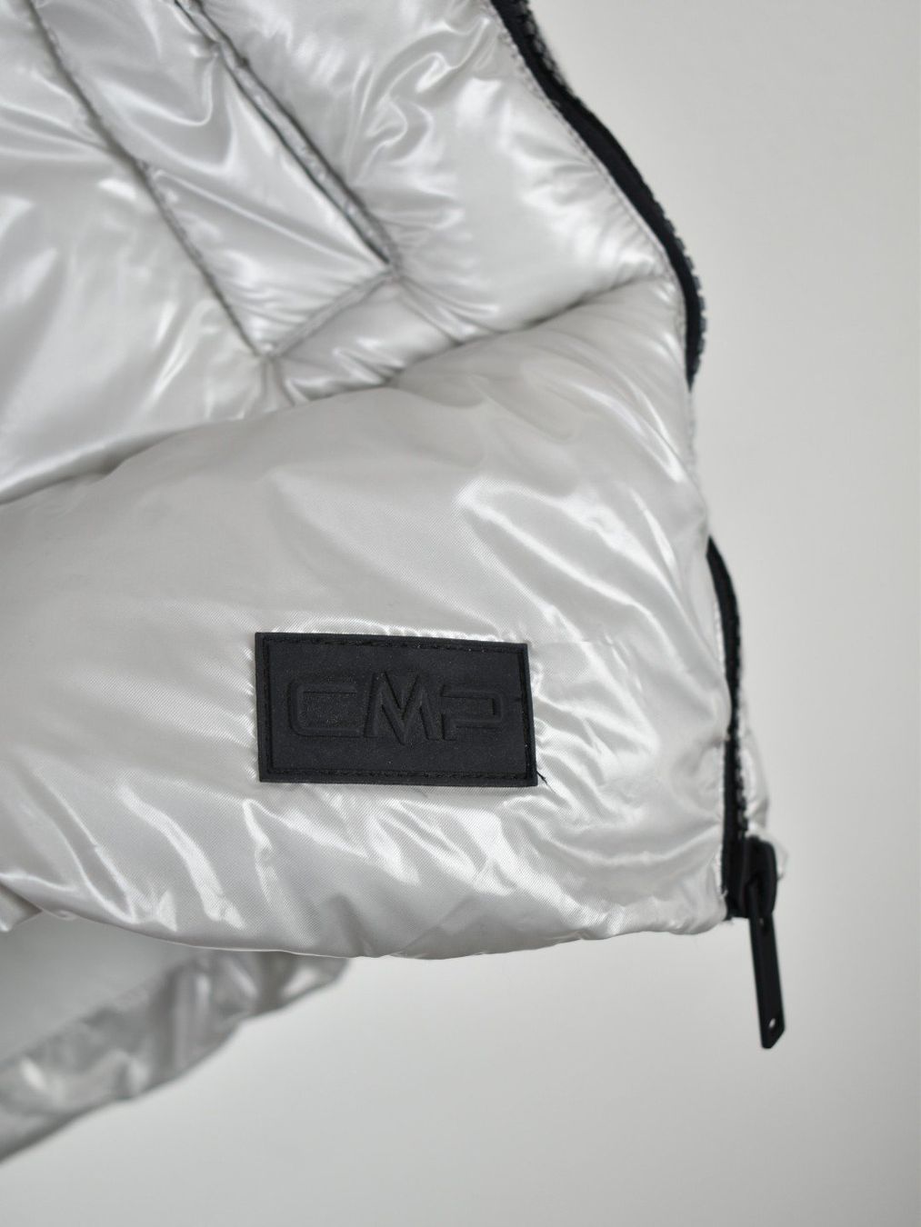 CMP Gilets & Westen: CMP Puffergilet Gr.36, grau Lackoptik – Neu (gemäss Beschreibung) aus Nürensdorf von 2ND_STORY 3
