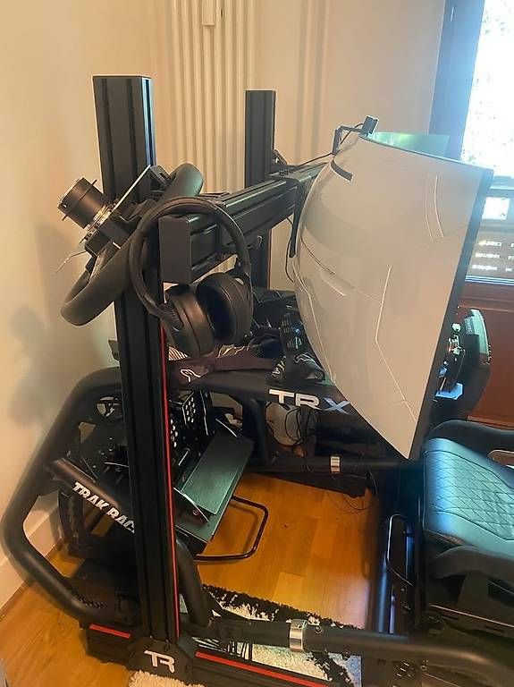 Konsolen: Simulateur complet Simracing – Gebraucht aus Genève von Chrisgia 1