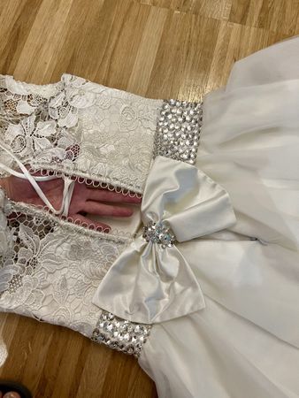 Wedding gown / engagement gown / evening gown
