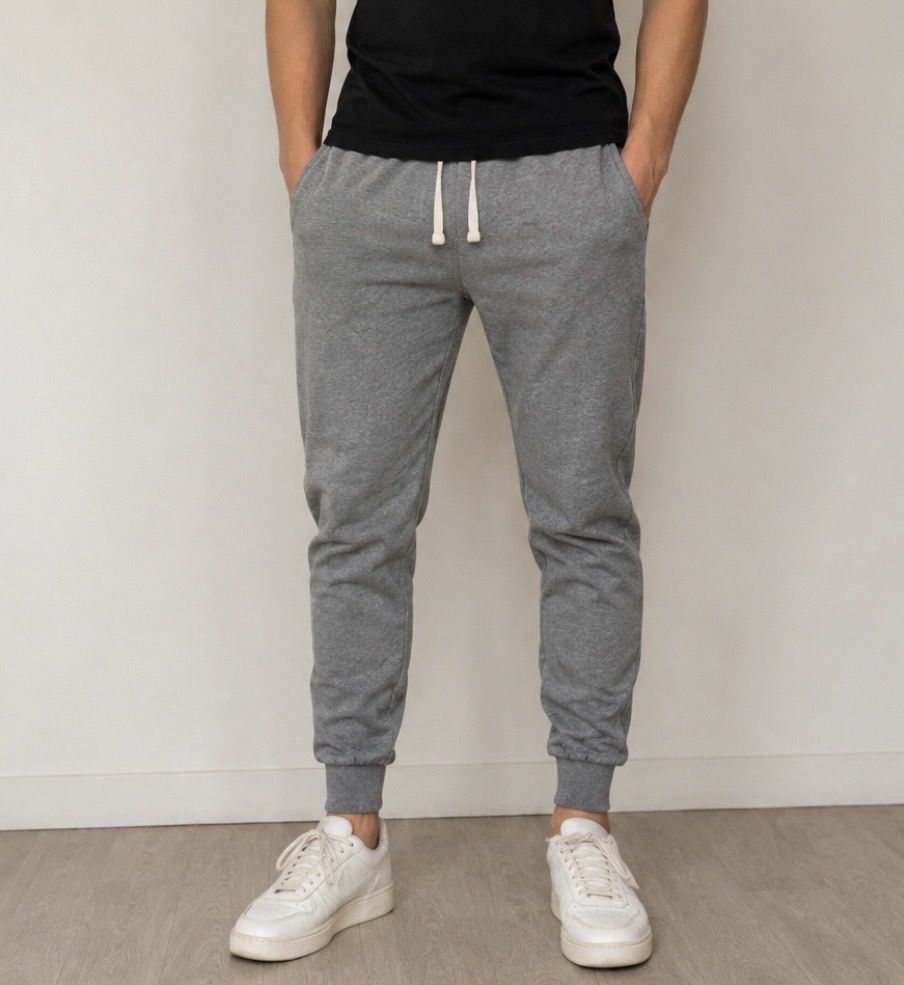 Hosen: Jogging S – Gebraucht aus Denens von RomainSecondeMain
