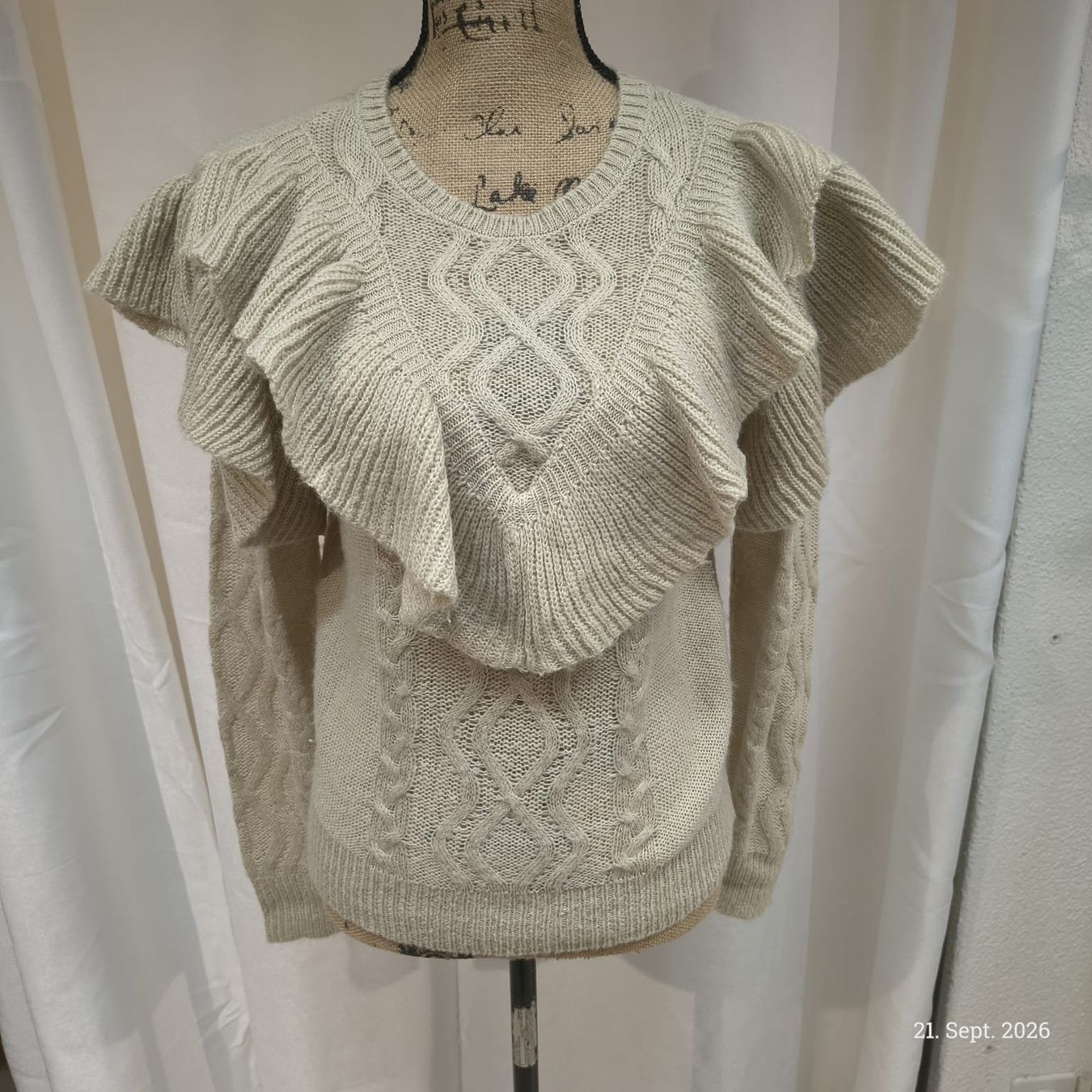 JDY Maglioni & Felpe: Damen Pullover JDY beigefarben Grösse S gebraucht – Usato da Emmetten venduto da SecondhandSiska
