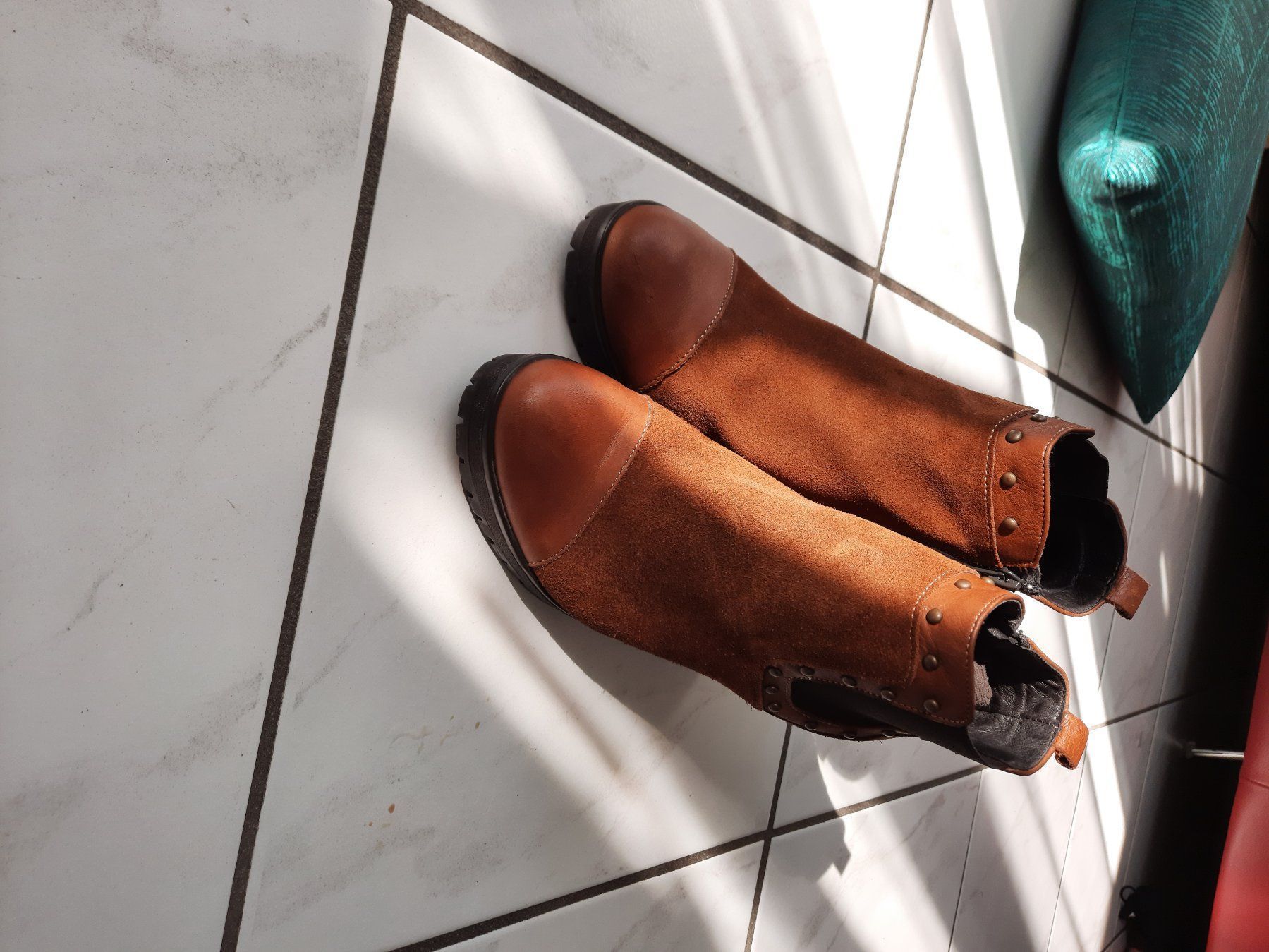 Scarpe da donna: Stiefelleten Gr.38 – Nuovo (secondo la descrizione) da Niederwil AG venduto da marciag 6