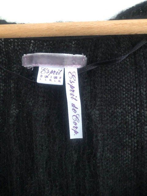 Esprit Maglioni & Felpe: Federleichter schwarzer Pulli, Esprit, L, leicht transparent – Usato da Hünenberg See venduto da dustein 3