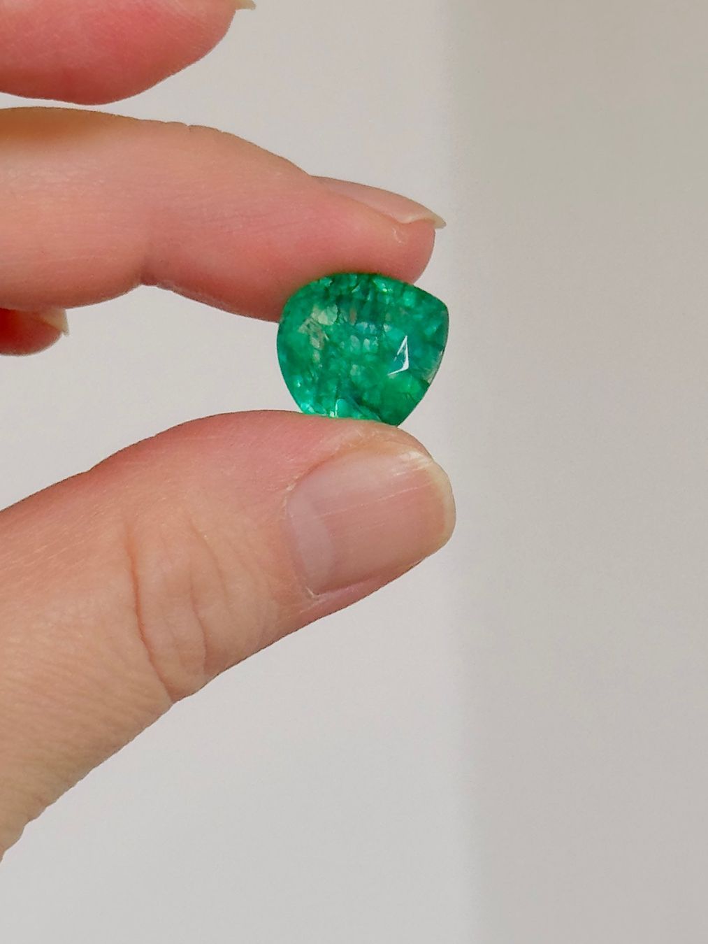 Pietre preziose: 11.90 Ct Certified Loose Gemstone – Nuovo e nell'imballaggio originale da Genève venduto da AWWA 6