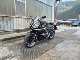 Yamaha YZF R3