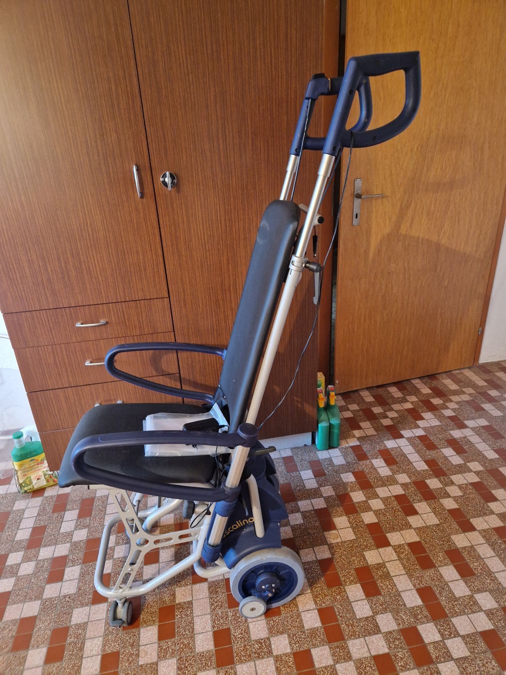 Sedie a rotelle: Treppensteiger AAT Escalino – Usato da Lausen venduto da Xxxsupra 2