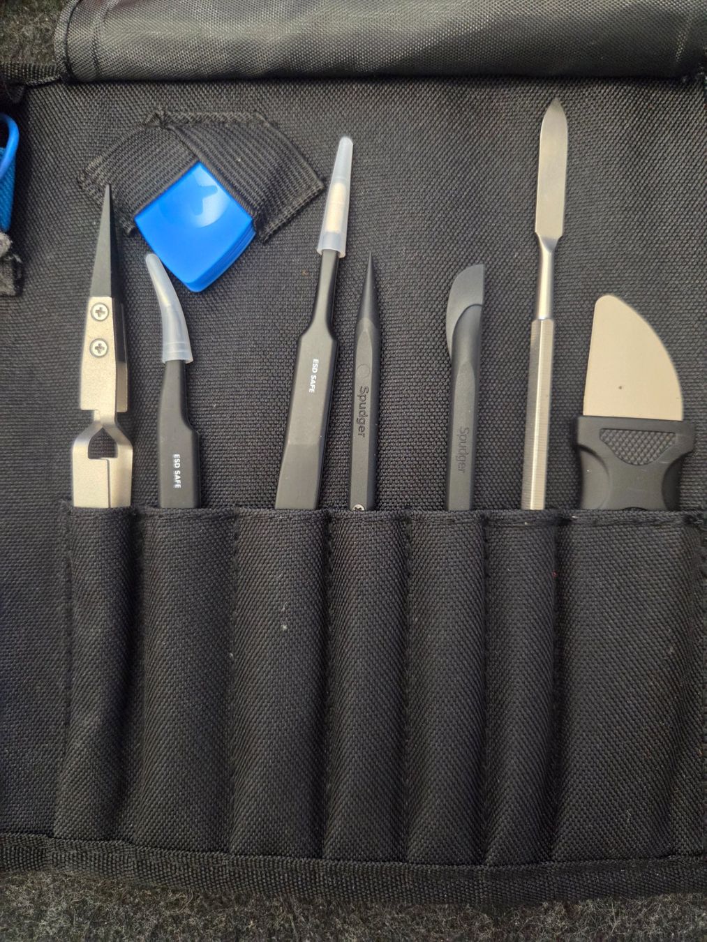 Alle Werkzeuge: iFixit Pro Tech Toolkit – Neu (gemäss Beschreibung) aus St. Gallen von Seraph76 2