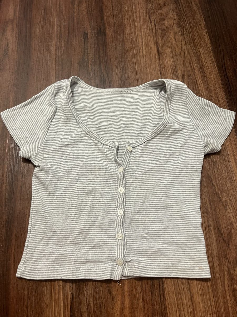 Brandy Melville Tops: Brandy Melville babydoll gestreift S  – Neu (gemäss Beschreibung) aus Luzern von Pooolarwurm