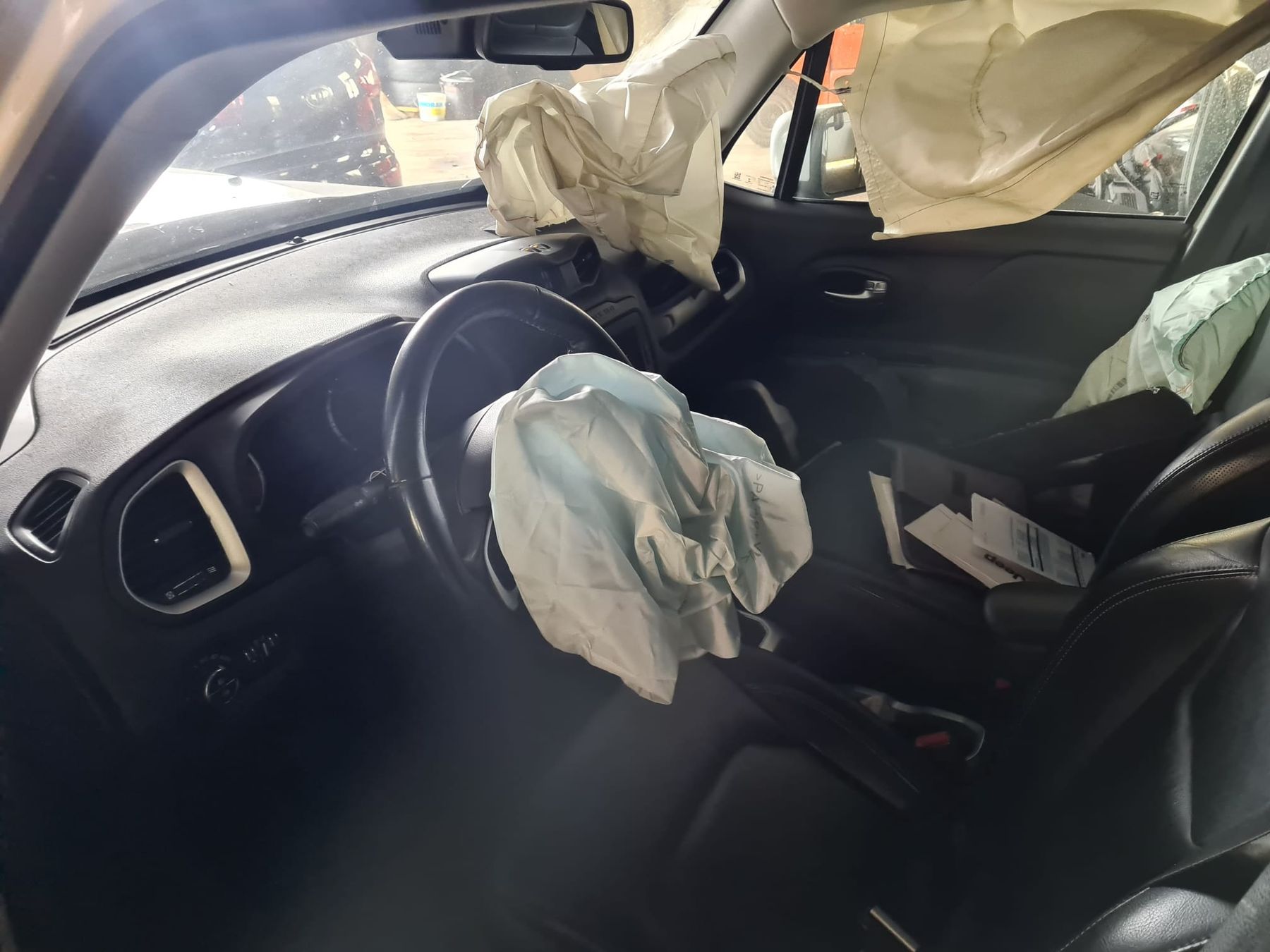 Jeep Autos: Unfallwagen – Défectueux à Kerzers par Pesche12 5