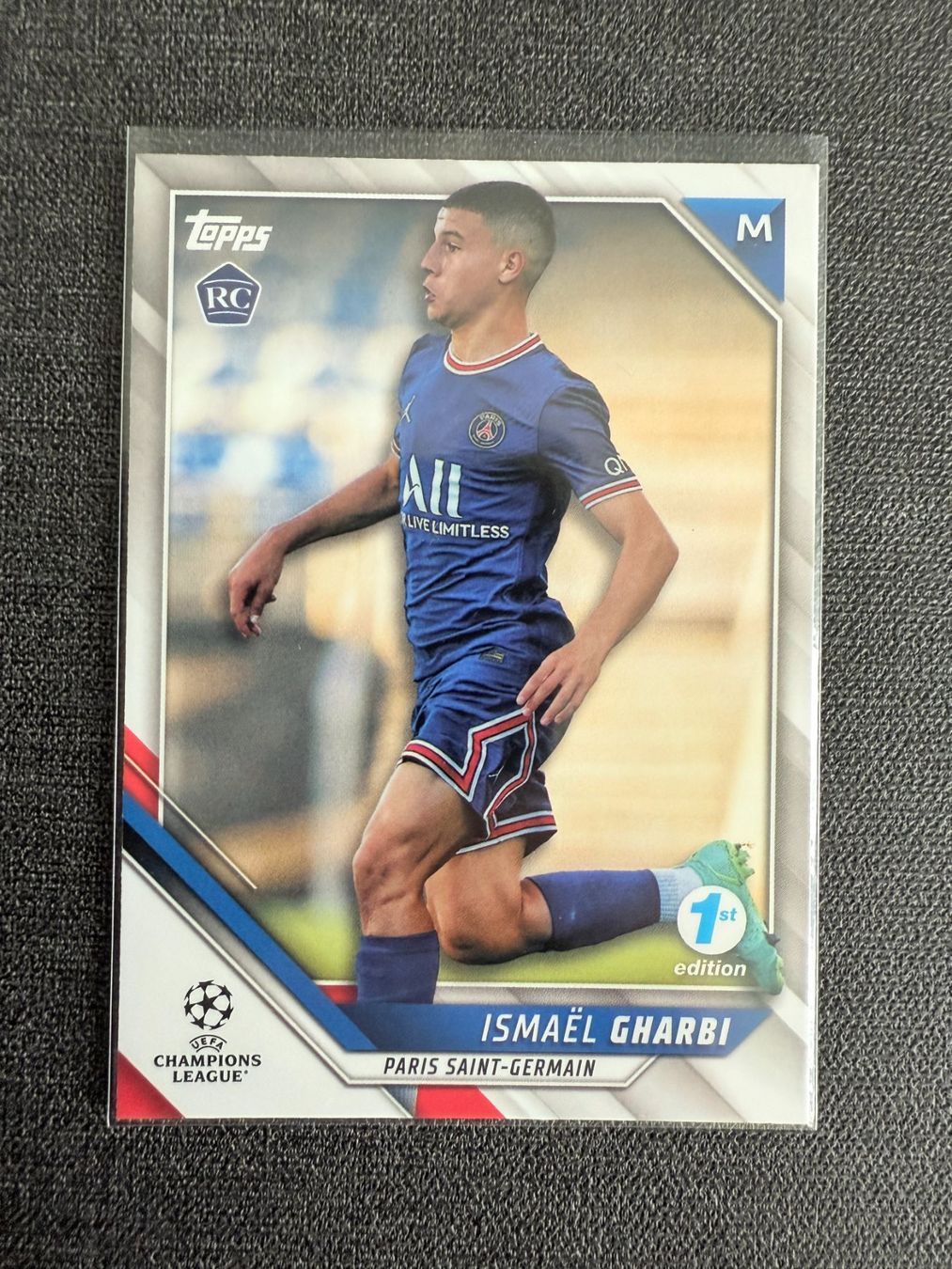 Topps Sammelbilder & Trading cards: Topps Ismael Gharbi Paris Saint-Germain – Gebraucht aus Burgdorf von Sports_Cards_3400