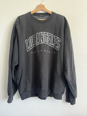 Pullover / Brandy Melville