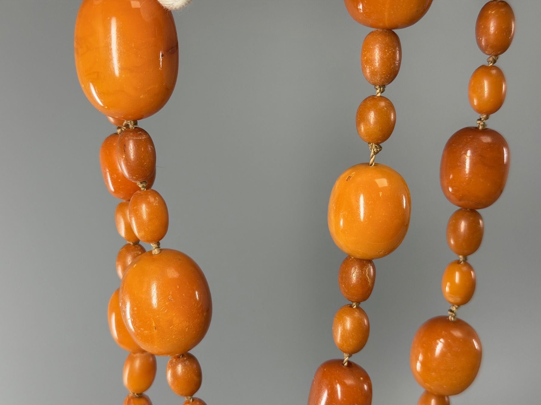 Catenine: Butterscotch-Bernstein-Halskette mit grossen Perlen – Usato da Sennhof venduto da Johnbest 3