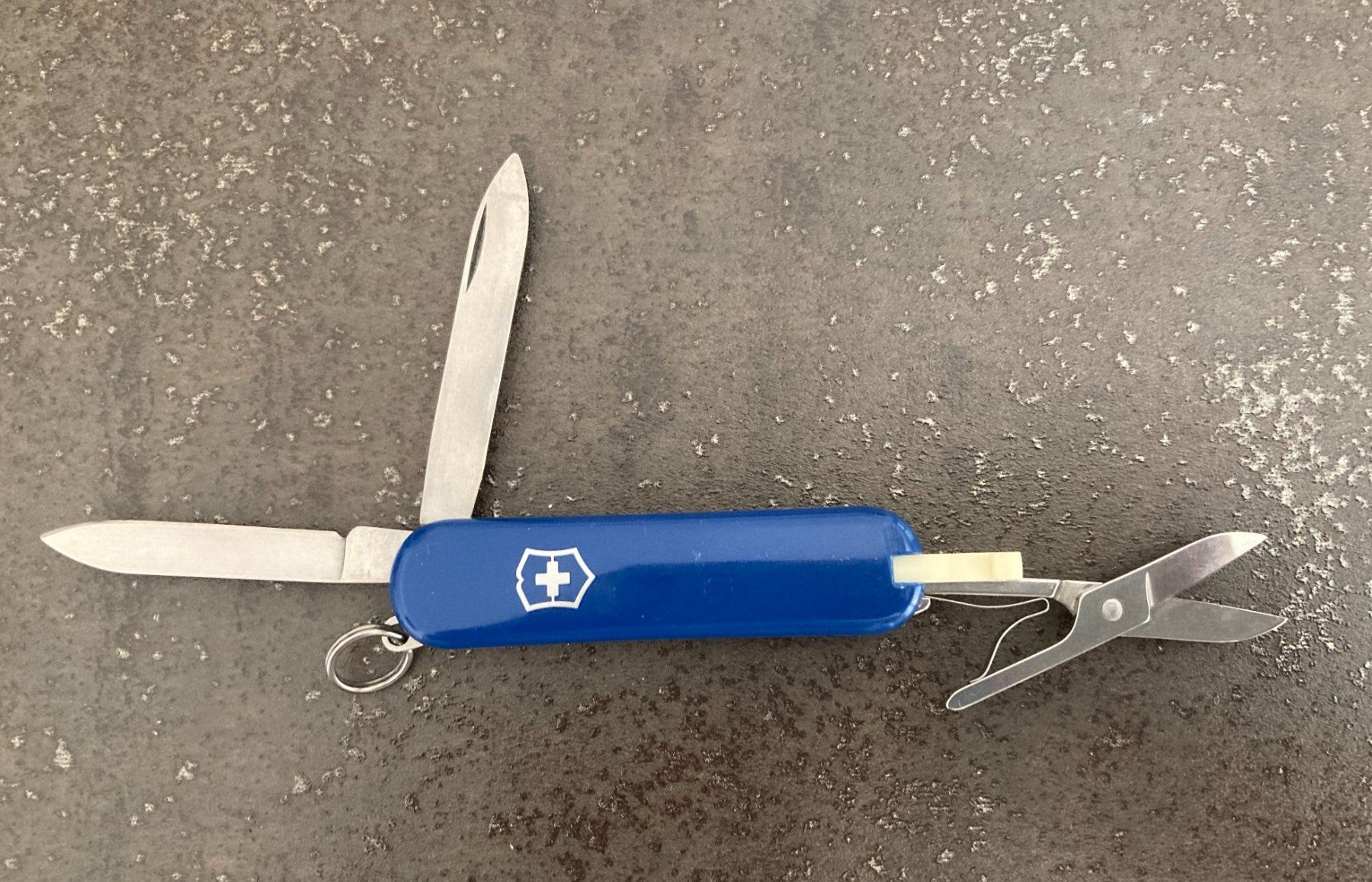 Victorinox Coltelli tascabile: Victorinox Taschenmesser – Usato da Riehen venduto da benni47 2