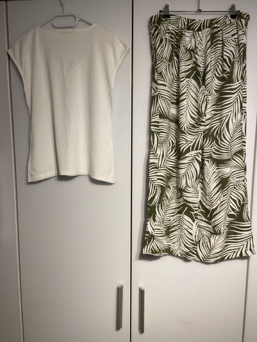 Lotti di vestiti: Sommerhose & Shirt Gr.38 – Usato da Arth venduto da ssu_8v2j 1