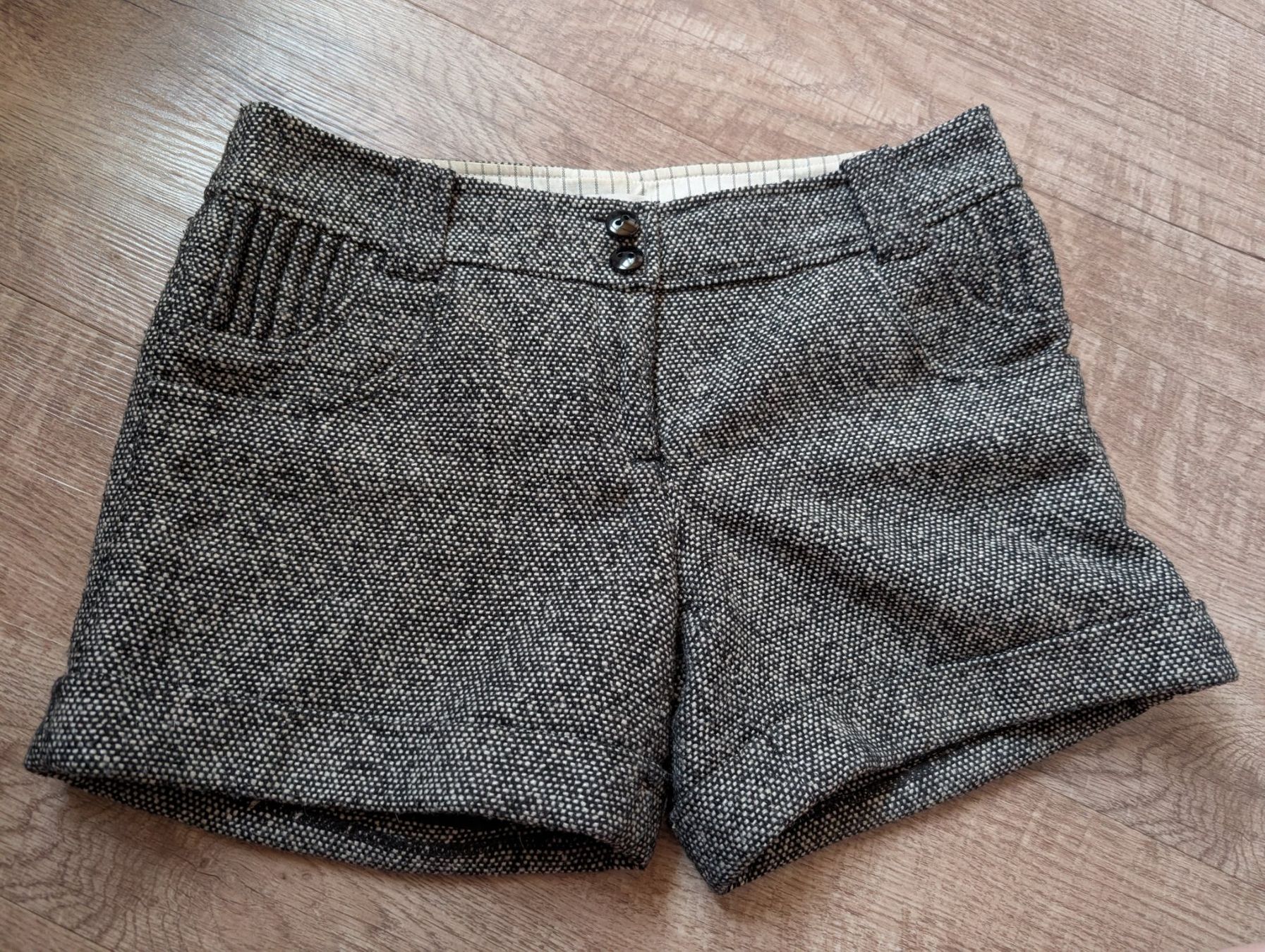 Promod Pantaloni: PROMOD elegant sexy shorts – Usato da Zermatt venduto da msz_nb9h
