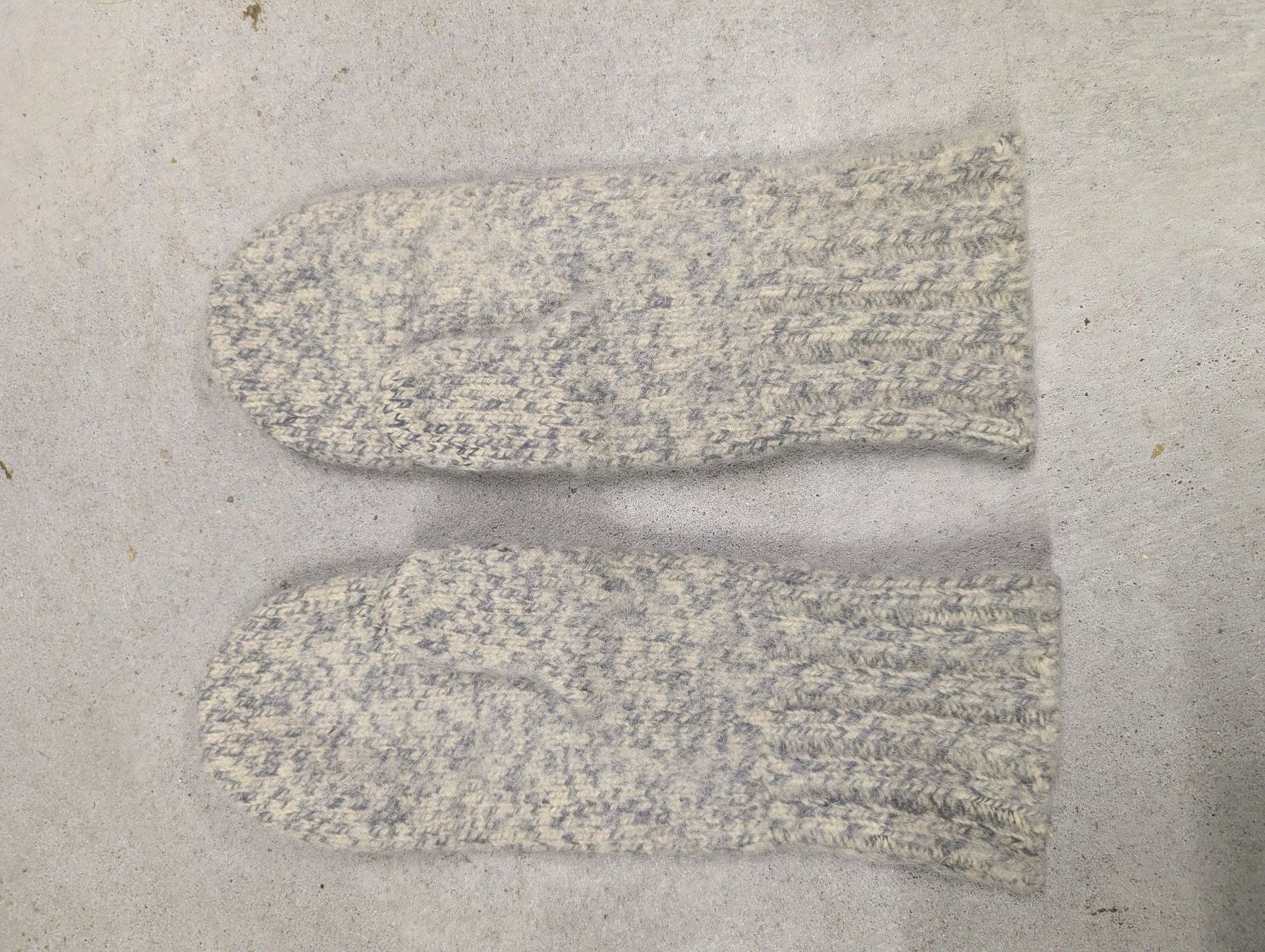 Handschuhe & Handstulpen: Überhandschuhe + Wollhandschuhe Lowe Laxtor – Gebraucht aus Dättlikon von Scheidgt 1