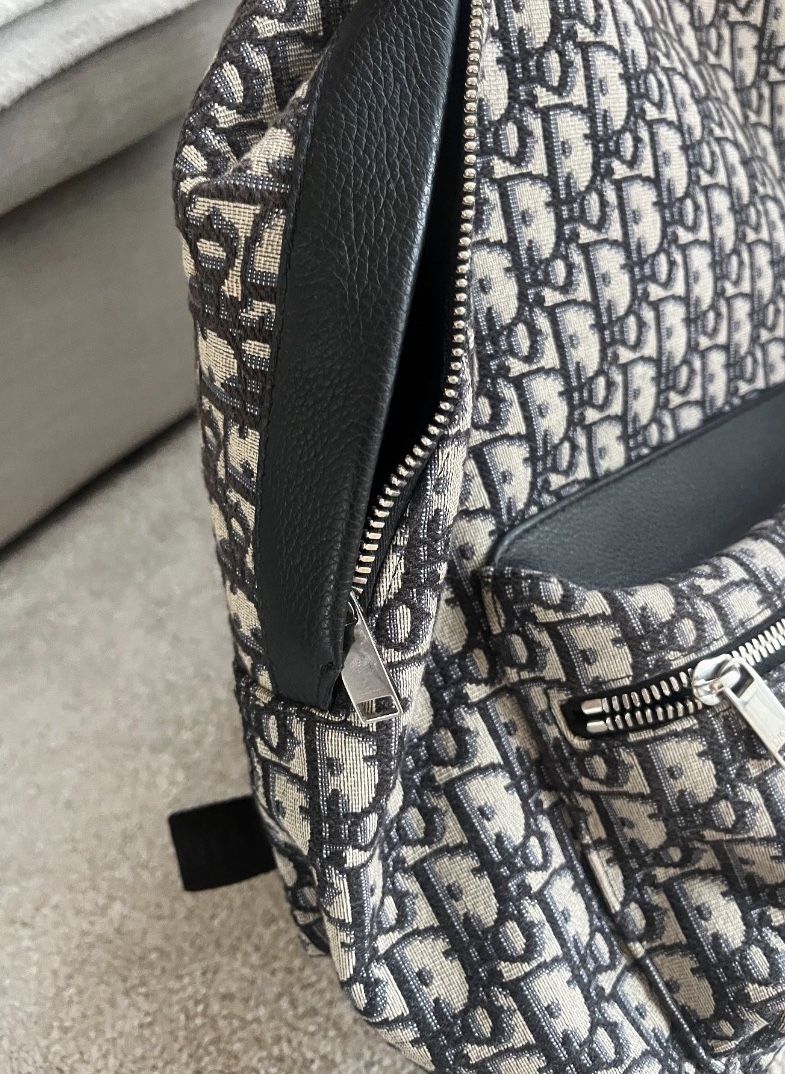Dior Zaini: Dior Rider Backpack new! – Nuovo (secondo la descrizione) da Genève venduto da Allhype 4