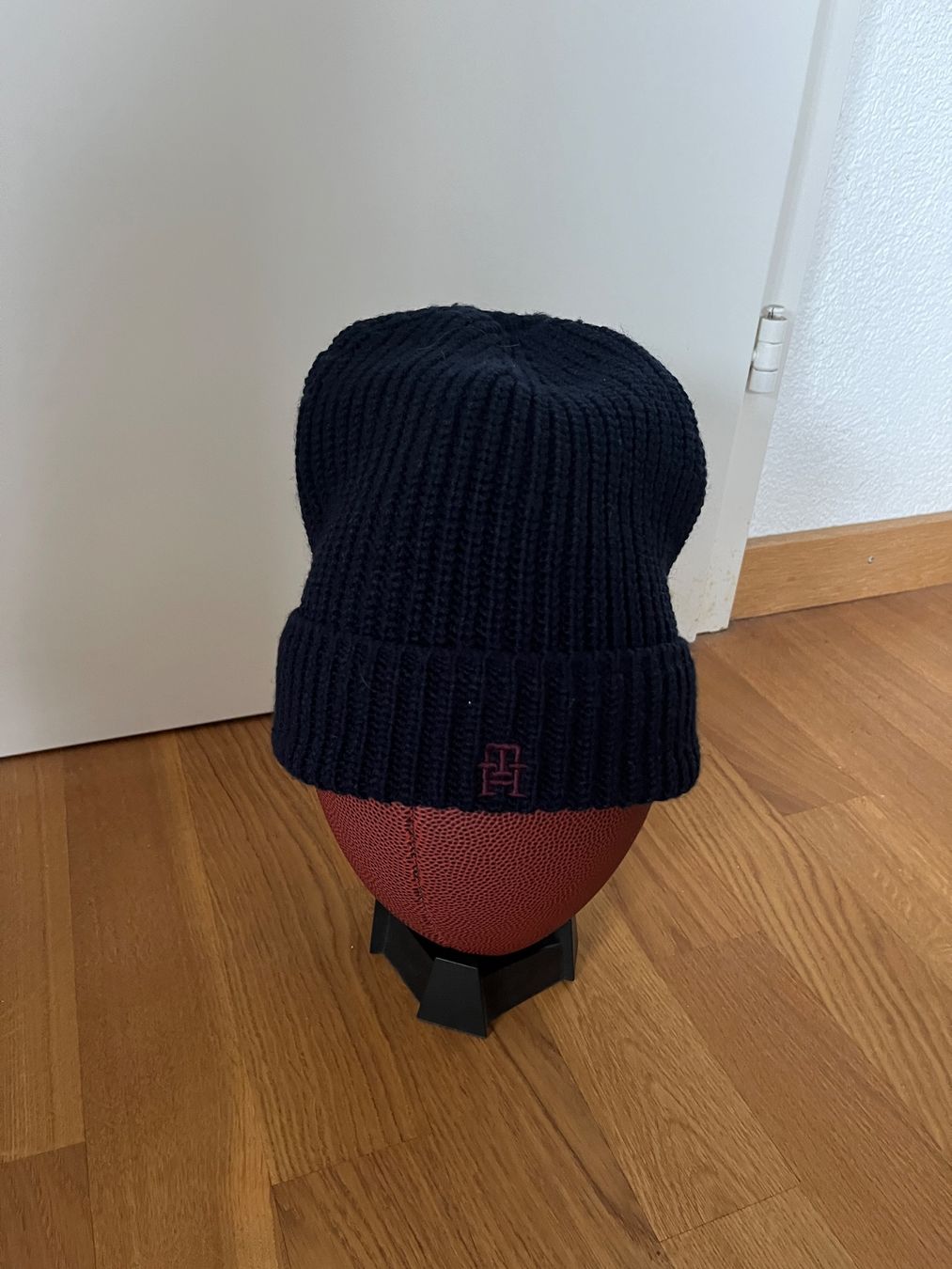 Tommy Hilfiger Copricapi, berretti & cappellini: Wintermütze Tommy Hilfiger – Nuovo (secondo la descrizione) da Oberwil b. Zug venduto da ann_682p