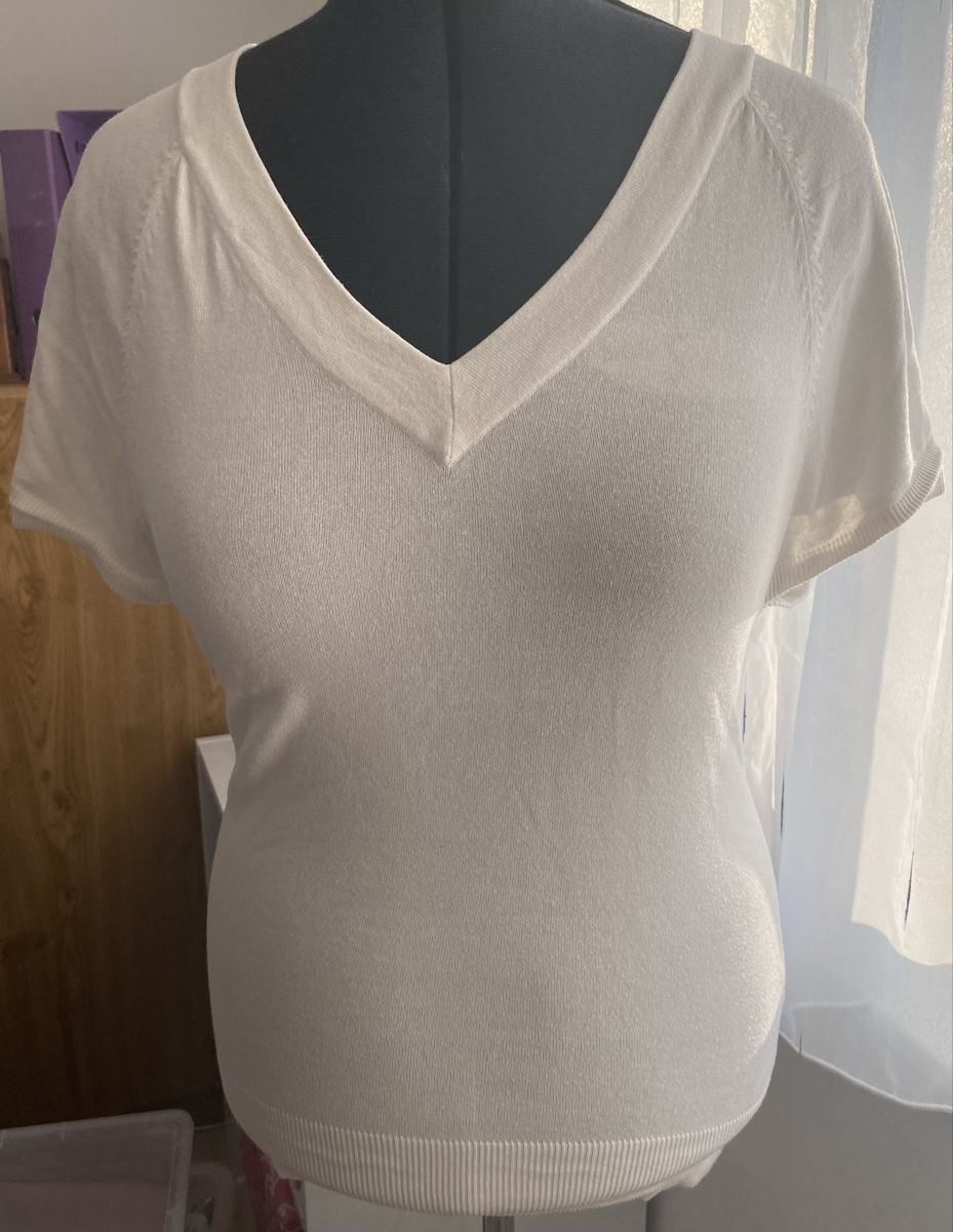 Maglioni & Felpe: Damen Pullover weiss Grösse M – Usato da Hausen AG venduto da corinne_g 2