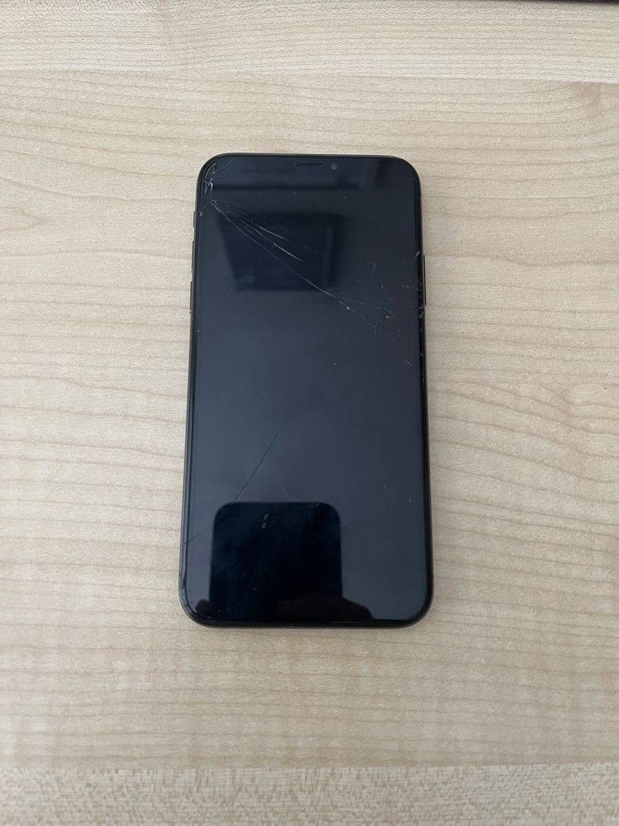Apple Portables: iPhone X - 64gb, funktioniert einwandfrei – D'occasion à Rheineck par CS992000