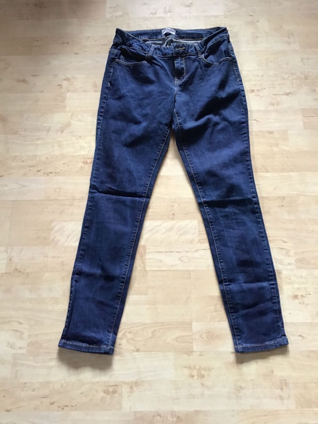 Jeans: Jeans "zalando" Gr. 28... – Usato da Uetendorf venduto da Koh0