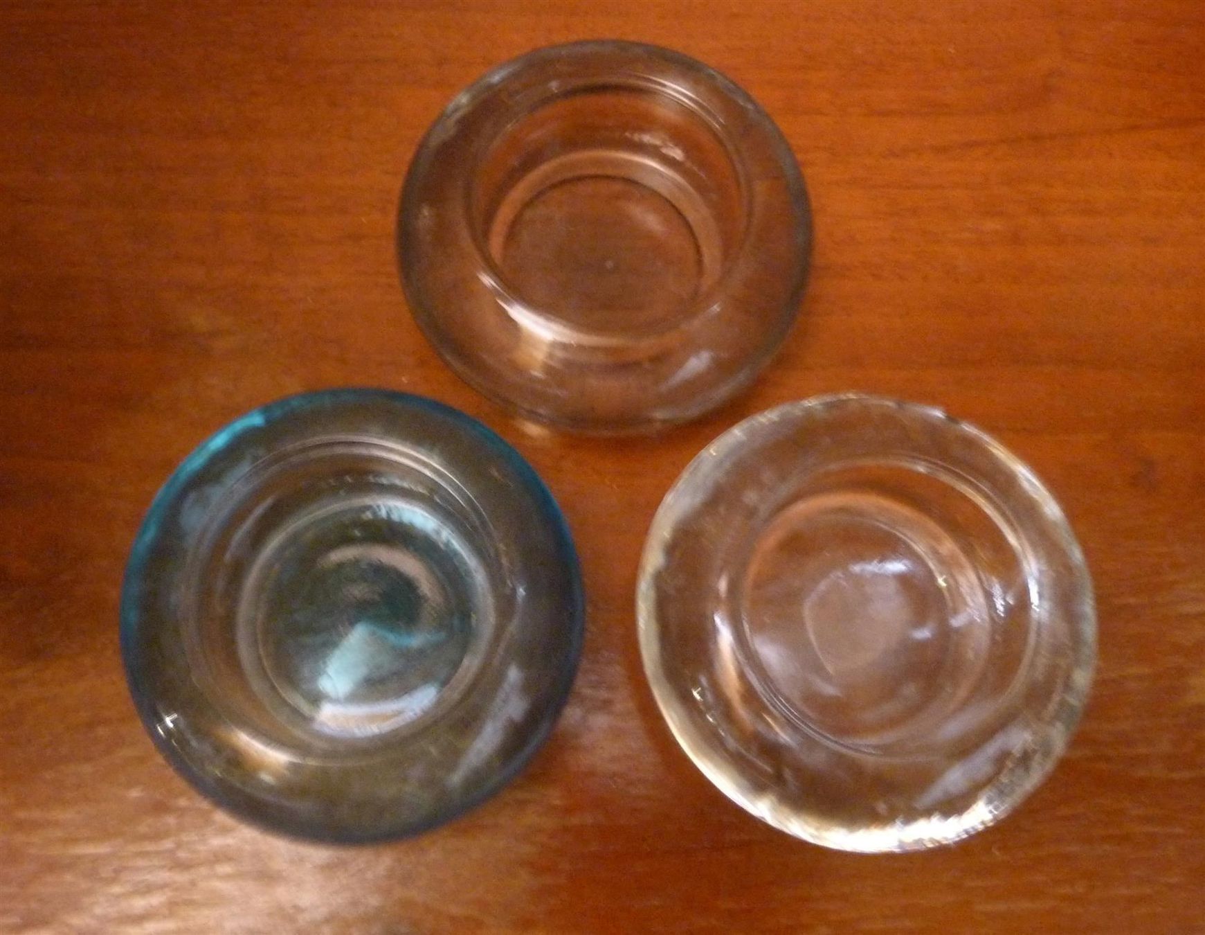 Kerzenständer: 3 Teelichthalter aus Glas %% – Gebraucht aus Nunningen von Ave51