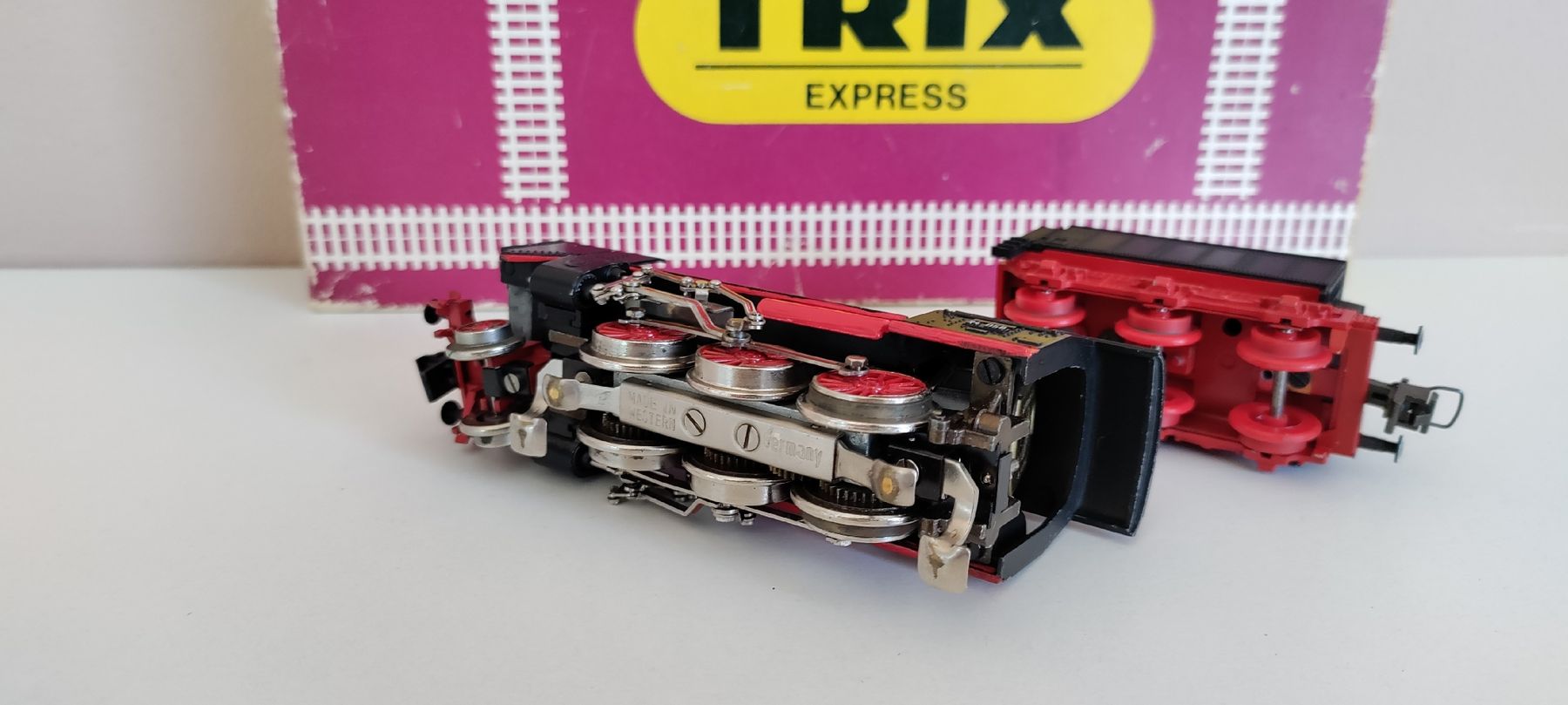 Trix Modelleisenbahnen: Trix-Express H0-Dampflokomotive"BR24·058"|Art.2202|in OVP – Gebraucht aus Boswil von MAF_952 5