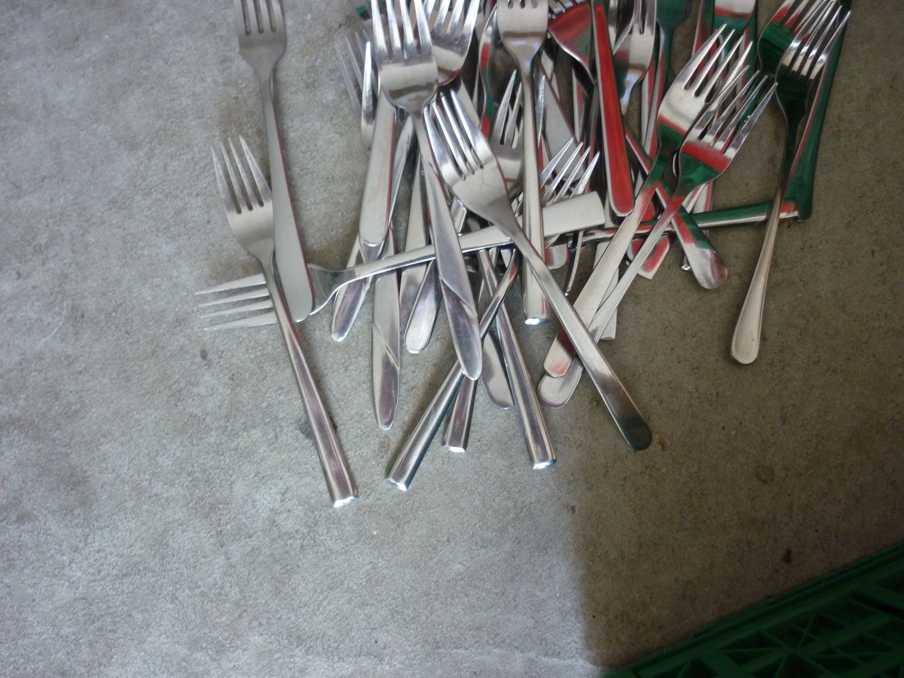 Bestecksets: 50 Set Gabel und Messer und Löffel – Gebraucht aus Regensdorf von Moweso134 4