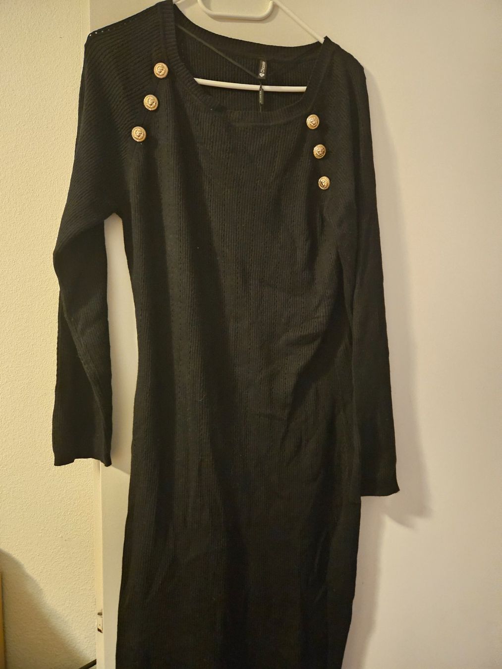 Lotti di vestiti: Damen Kleidung – Usato da Strengelbach venduto da fab_p6hw 1