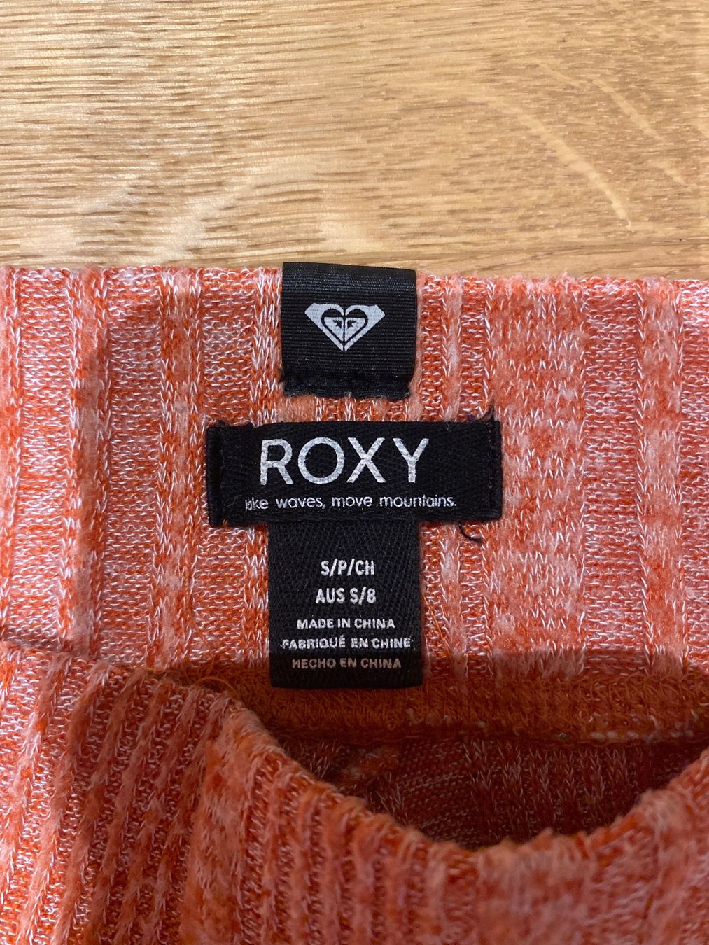 Roxy Pantaloni: Roxy Jogginghose – Usato da St. Gallen venduto da flo_dpy9 1