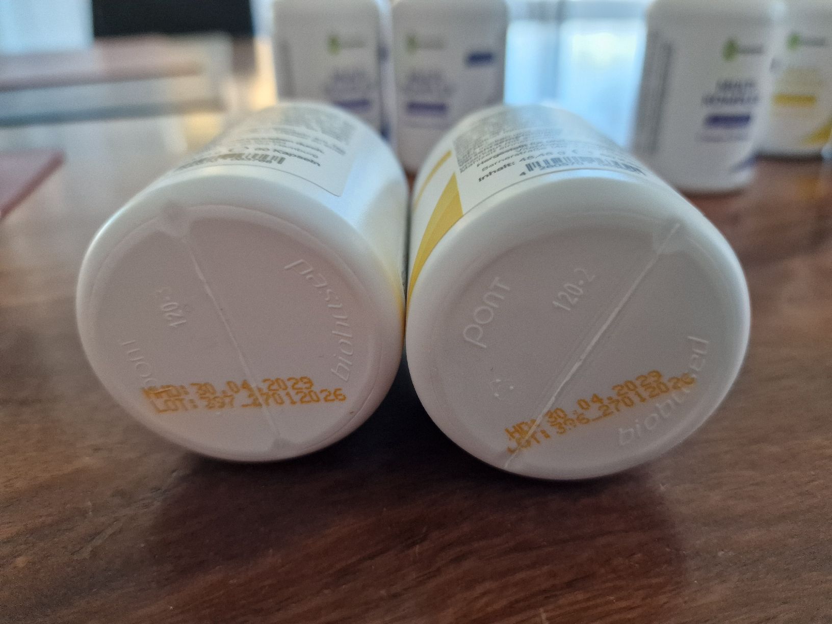 Cibi & Specialità: Vitamoment Multi-Komplex Kapseln, grosses Set – Nuovo e nell'imballaggio originale da Ballwil venduto da ClaClaClaCla 2