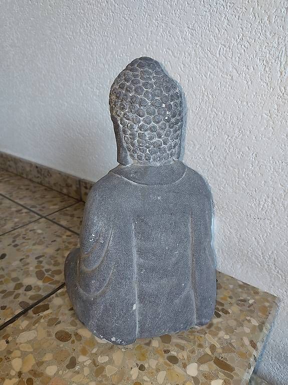 Sculptures & Statues: Stein-Buddha – D'occasion à Wohlen AG par gnabbr 2