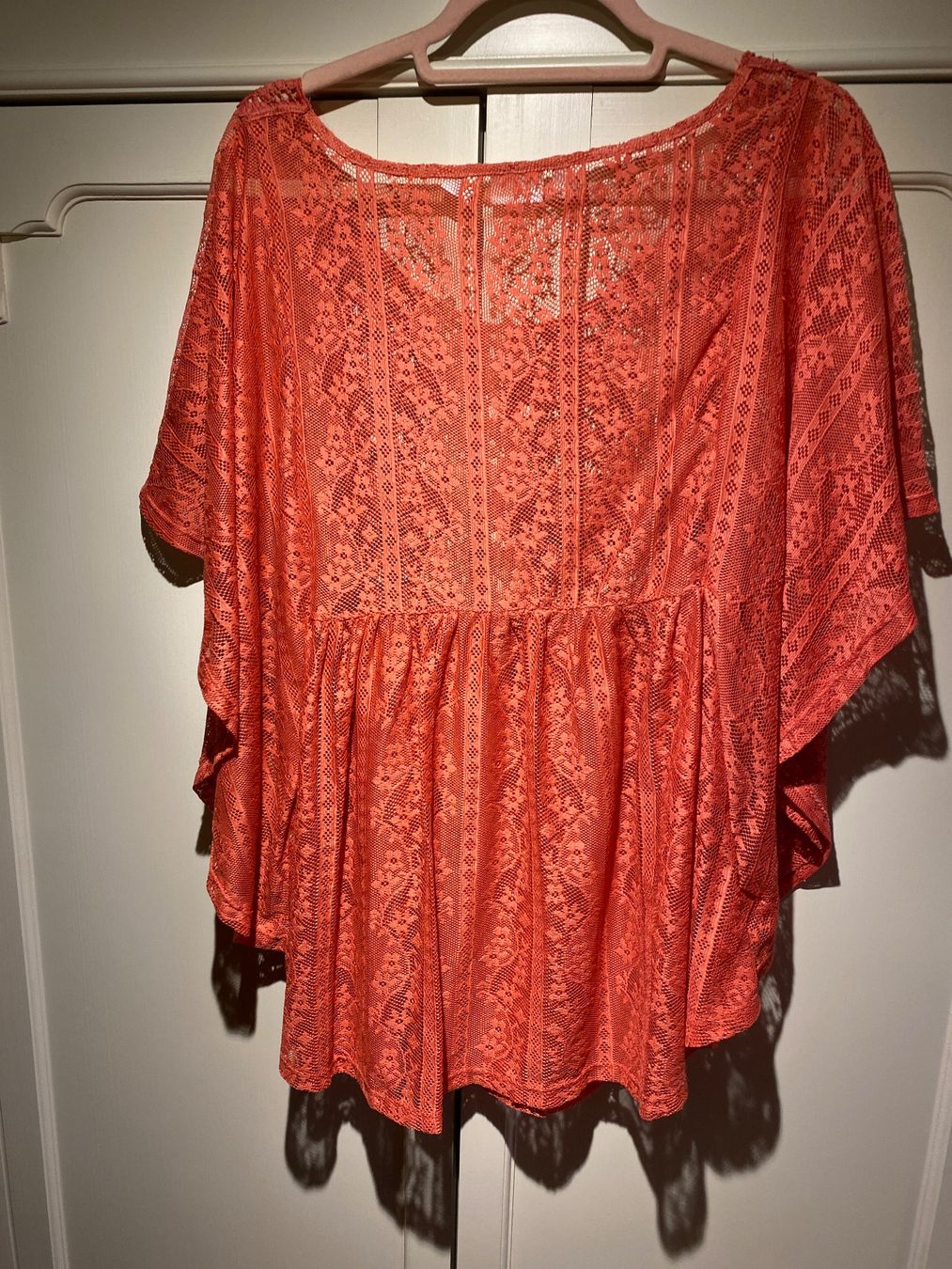 Robes: SPITZENKÖEID ROT DAMEN – Neuf (Voir description) à Meienried par ManuelaBoutique 3