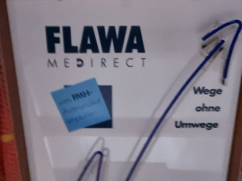 Lampen: Leuchtreklame "FLAWA MEDIRECT" mit Neonlicht – Gebraucht aus Gossau SG von juergDaenzer 2