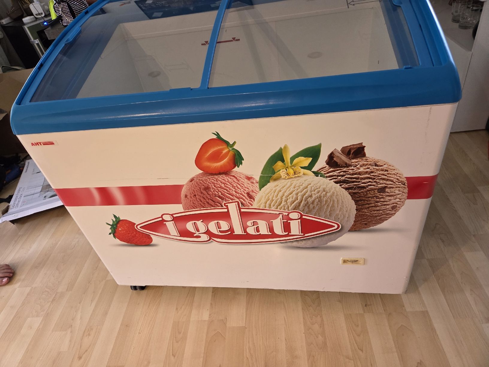 Congelatori: I gelati Gefriertruhe – Usato da Münchenbuchsee venduto da RaZi19