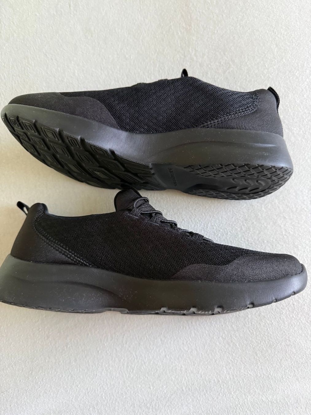 Skechers Scarpe da donna: Baskets SKECHERS  pointure 38 – Nuovo (secondo la descrizione) da Confignon venduto da Janka12 3