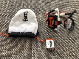 Petzl IKO Core Stirnlampe mit 2 Akkus und Transportbeutel