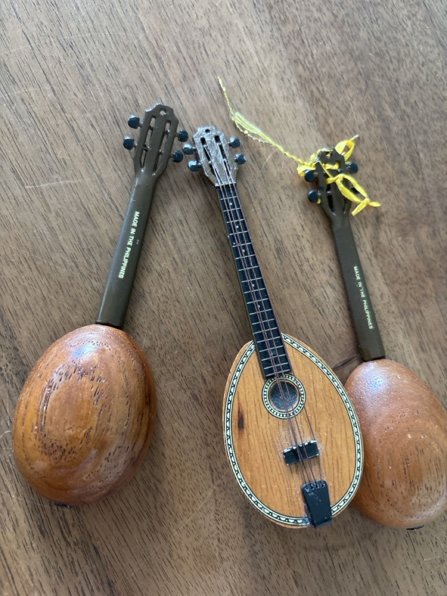 Instruments de musique: Miniature guitars 2 pcs MADE IN THE PHILIPPINES – D'occasion à Kriens par mir_v8ww 6