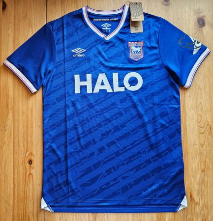 Ipswich Town Trikot NEU Grösse M Umbro England