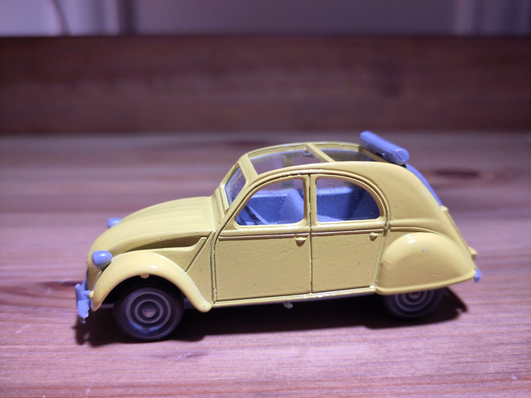 Modellini d'auto: Modellauto verem Citroen 2CV6 – Usato da Bülach venduto da Tiefschlaflos 1