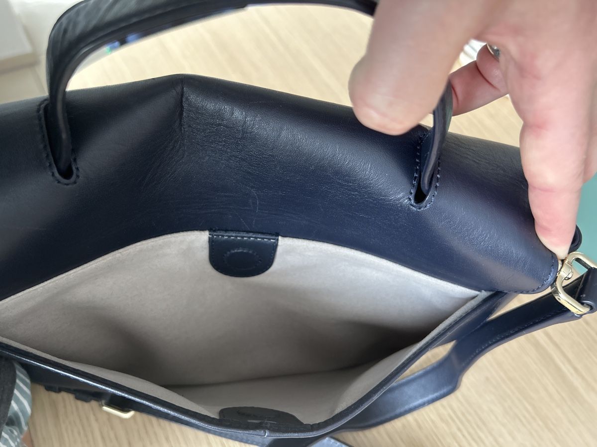 Tommy Hilfiger Taschen für Damen: Tommy Hilfiger Handtasche, Leder, Dunkelblau – Gebraucht aus Glattfelden von tiger1989 5