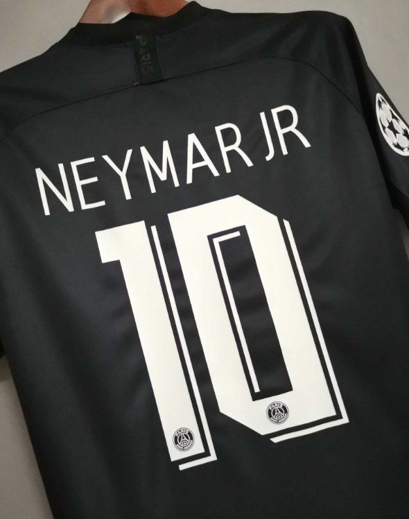 Canottiere & Pantaloni: Trikot PSG 19/20 – Nuovo e nell'imballaggio originale da Trimbach venduto da TurbinaDiesel 4