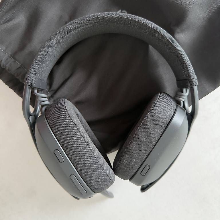 Logitech Casques audio: Logitech Headset Zone Vibe 100 – D'occasion à Pratteln par Djfamily