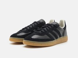 ADIDAS Spezial black/gum (42 2/3) neu in OVP