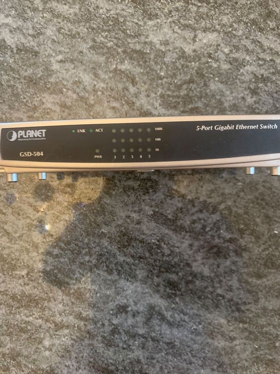 Planet 5-Port Ethernet Switch GSD-504 3