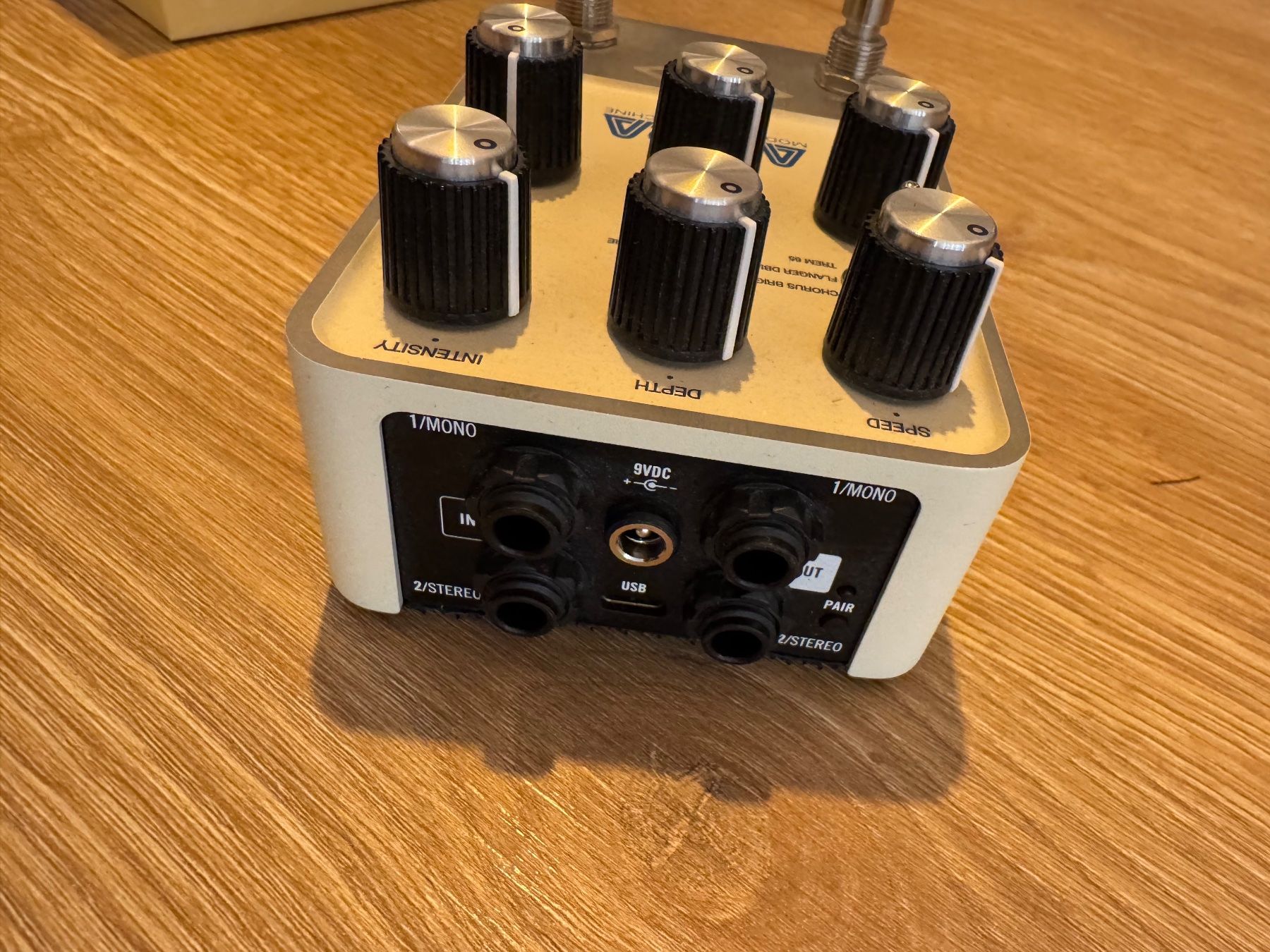 Universal Audio Strumenti musicali: Universal Audio UAFX Astra – Usato da Zürich venduto da luk_smb7 2